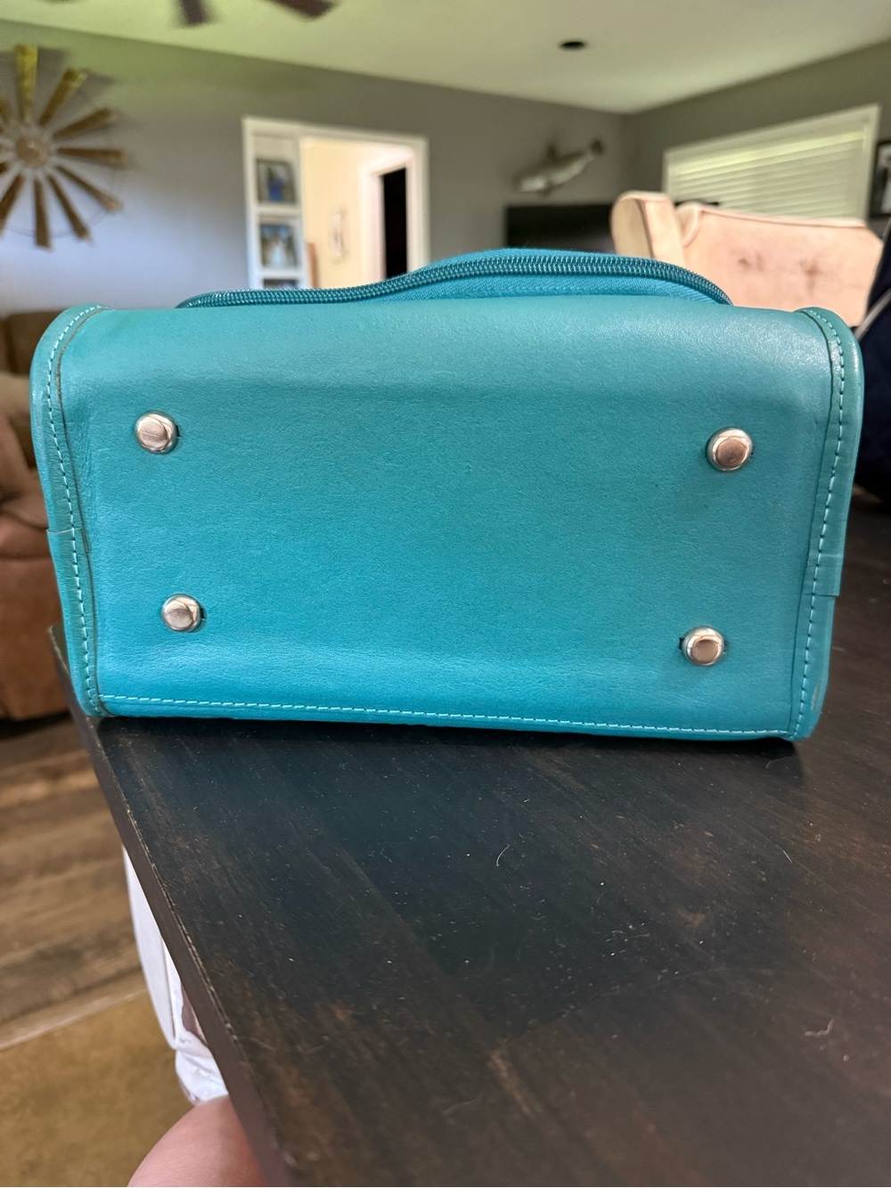 Genuine Leather Paraguay Turquoise Western Train Case Makeup Travel Bag - Picture 3 of 5